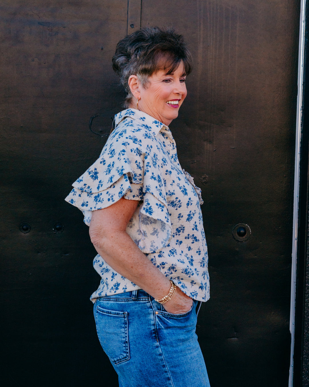 Ivy Jane: Disty Floral Camp Shirt in Cream (641472)