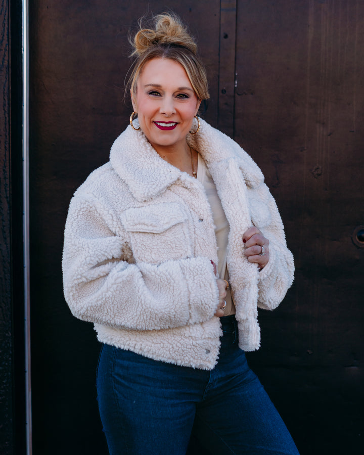 UGG: Frankie Short Trucker Jacket in Natural (1171459)