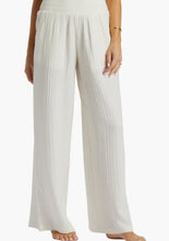 Load image into Gallery viewer, Billabong: New Waves Pant in Salt Crystal
