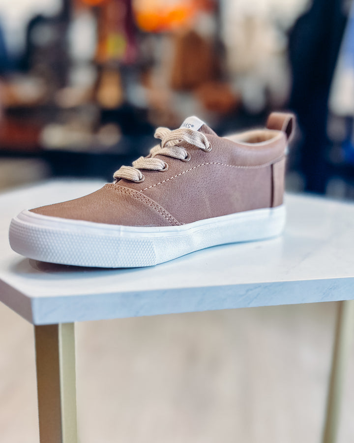 TOMS: Fenix Mid Toffee Microsuede