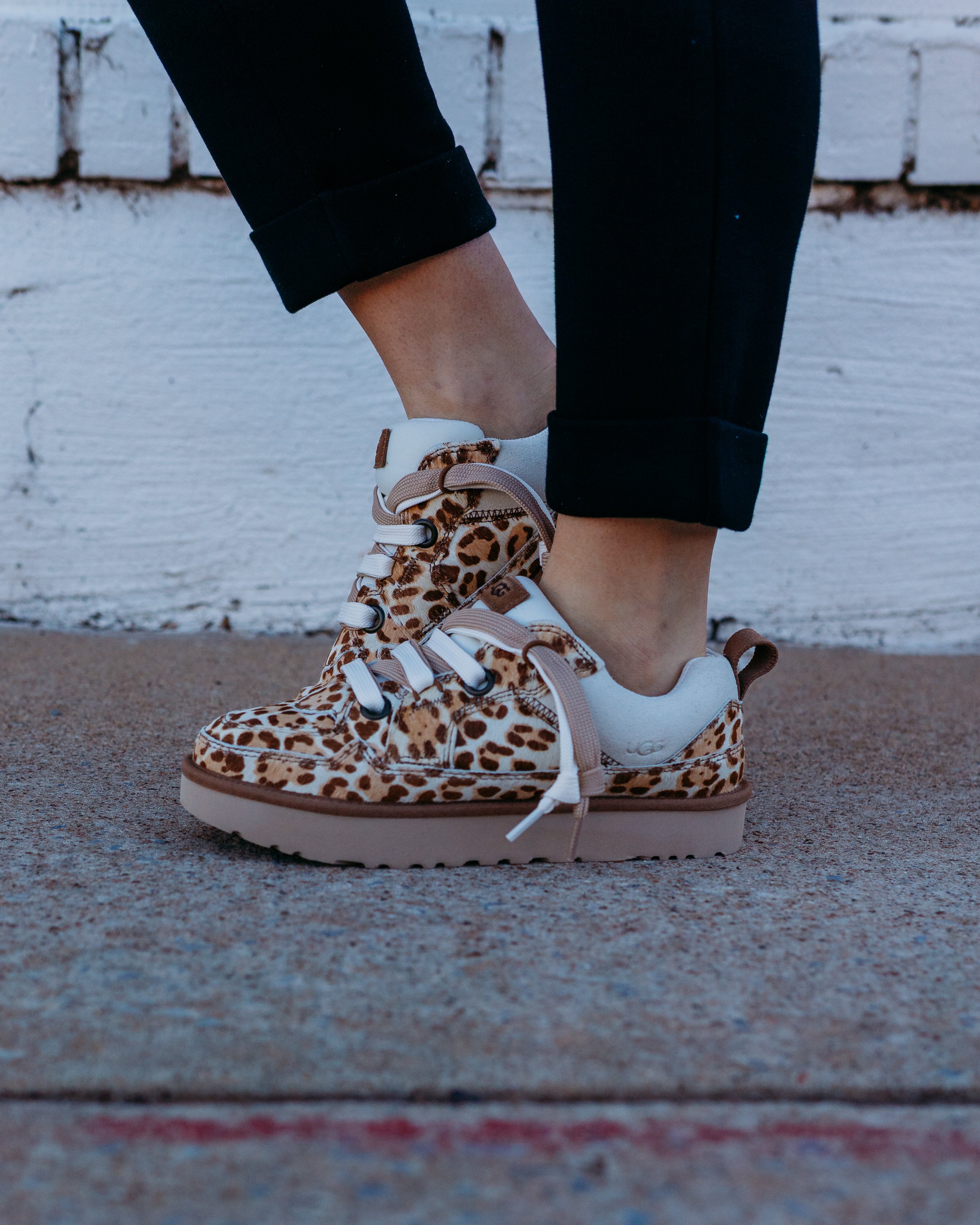 UGG Lo Lowmel Plains Felicity Leopard Jasmine - Bold Comfort