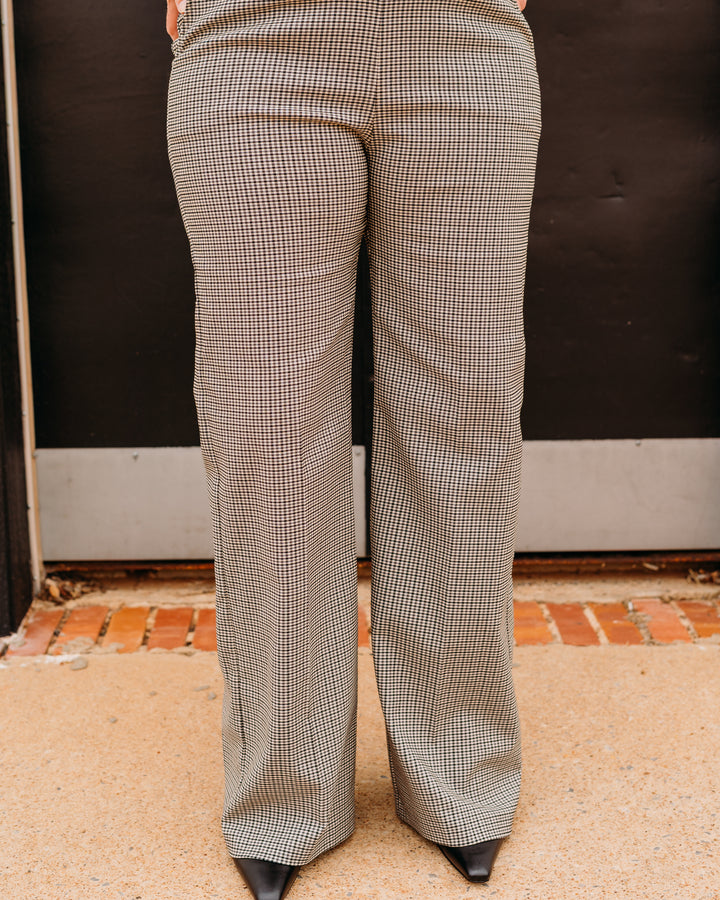 Karen Kane: (Rosy Rebel) Straight Leg Trousers In Check