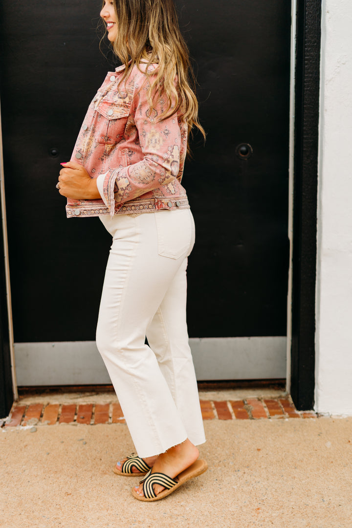 Kut: Kelsey High Rise Ankle Flare in Ecru