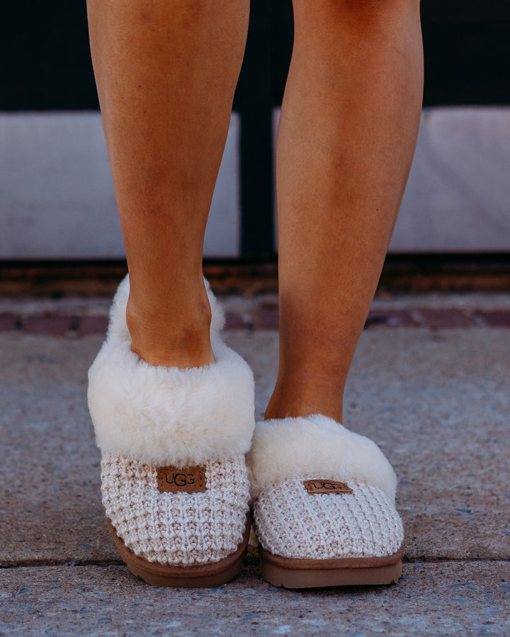 Ugg: W Cozy in Cream