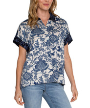 Load image into Gallery viewer, Liverpool: Collared Camp Shirt with Hi-Lo Hem in Galaxy Floral Print LM8C87EZP18
