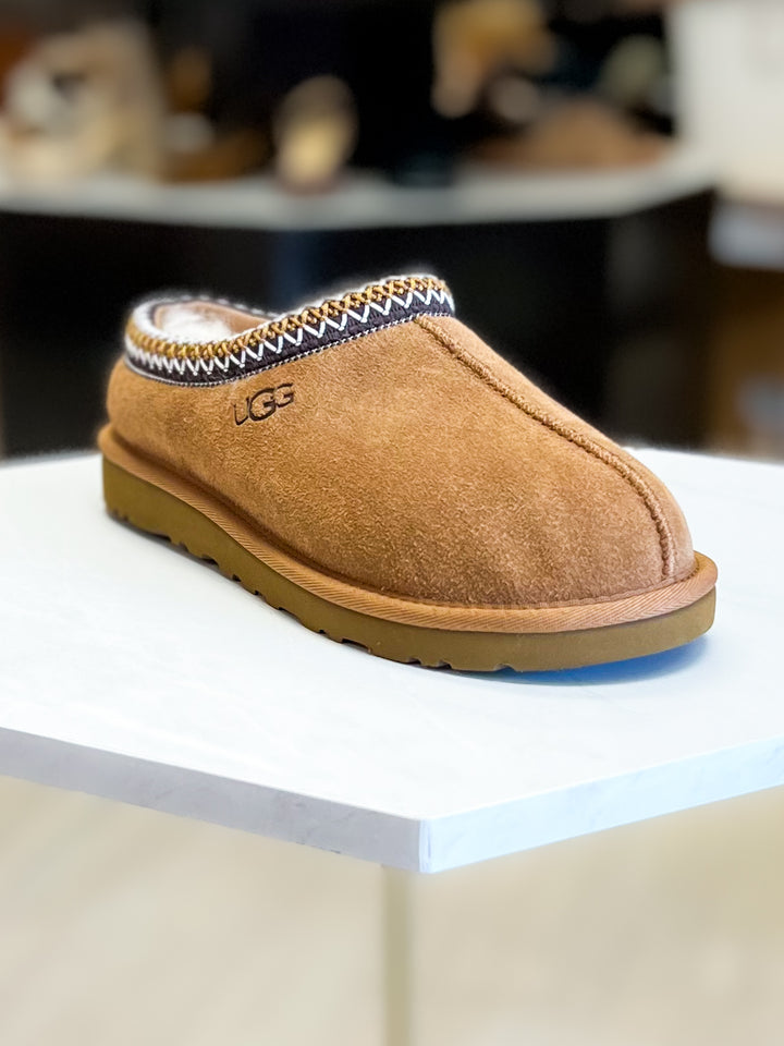 Ugg: Men’s Tasman II in Chestnut