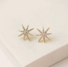 Load image into Gallery viewer, Lovers Tempo: Etoile Star Stud Earrings In Gold 1HO22001-GLD
