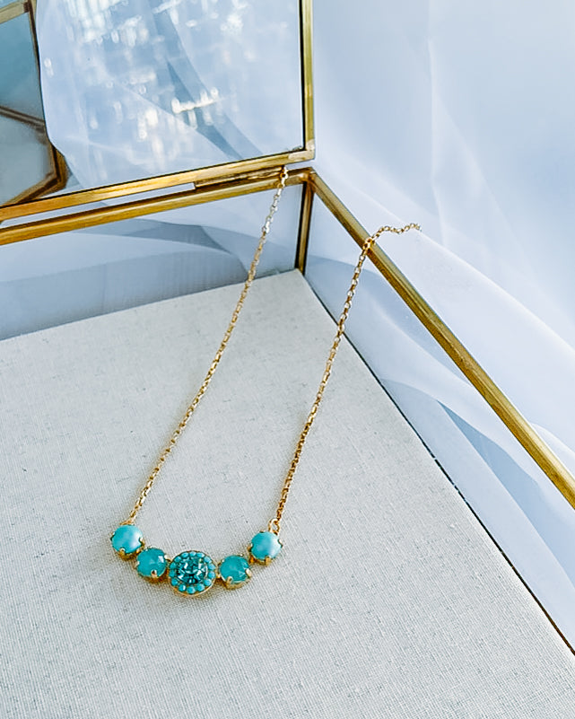 Mariana: "Crystal Blue" N-5084-M6009-YG