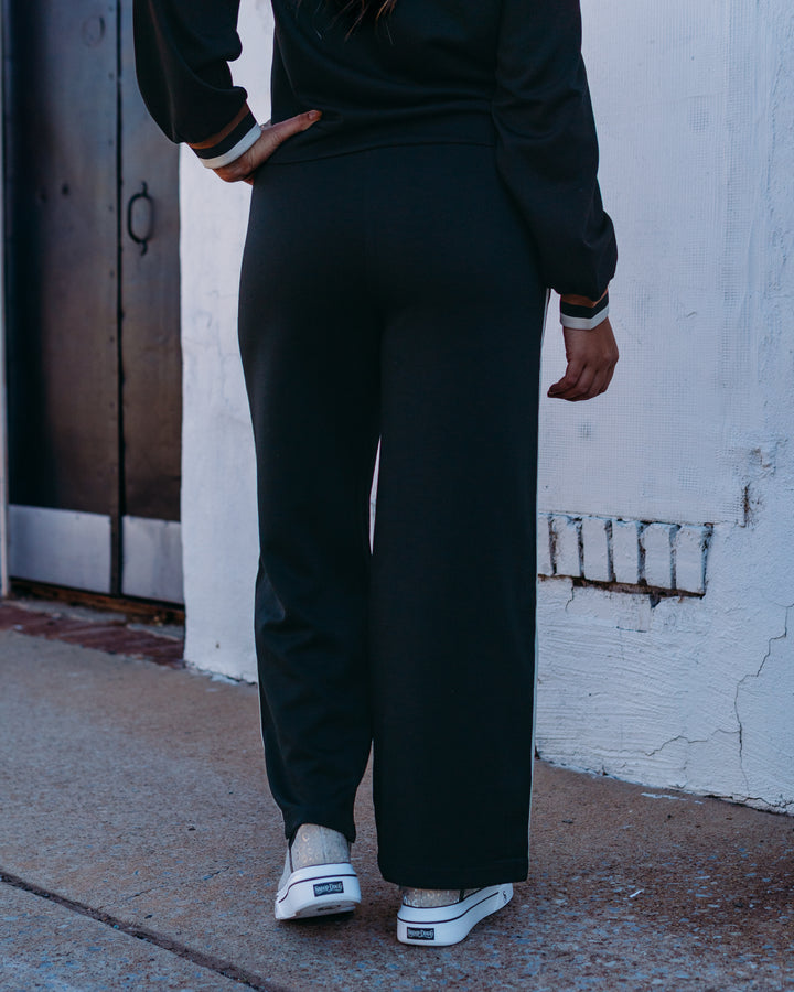 Jodifl: Black Bottoms M50031