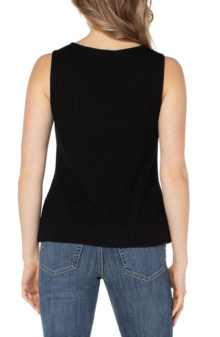 Liverpool: Sleeveless Boat Neck Top in Black LM8747K61
