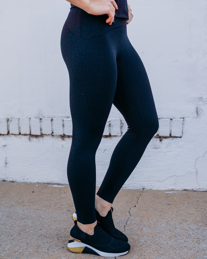 Spanx: Bb Embossed 7/8 Legging in Frcfln Min Cr Vb (51178R)