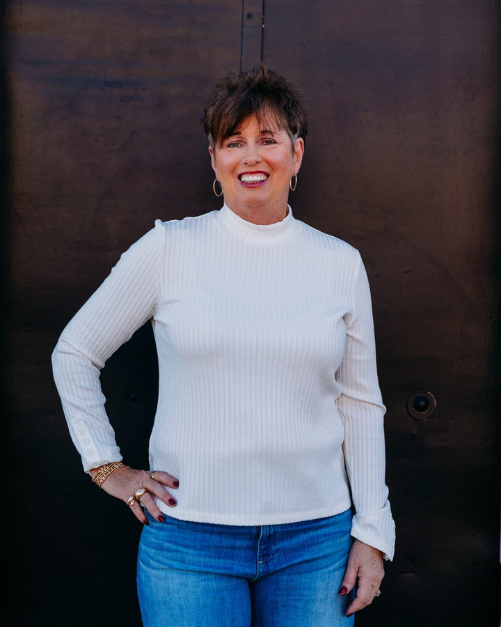 Liverpool: Long Sleeve Mock Neck Knit Top in Snow