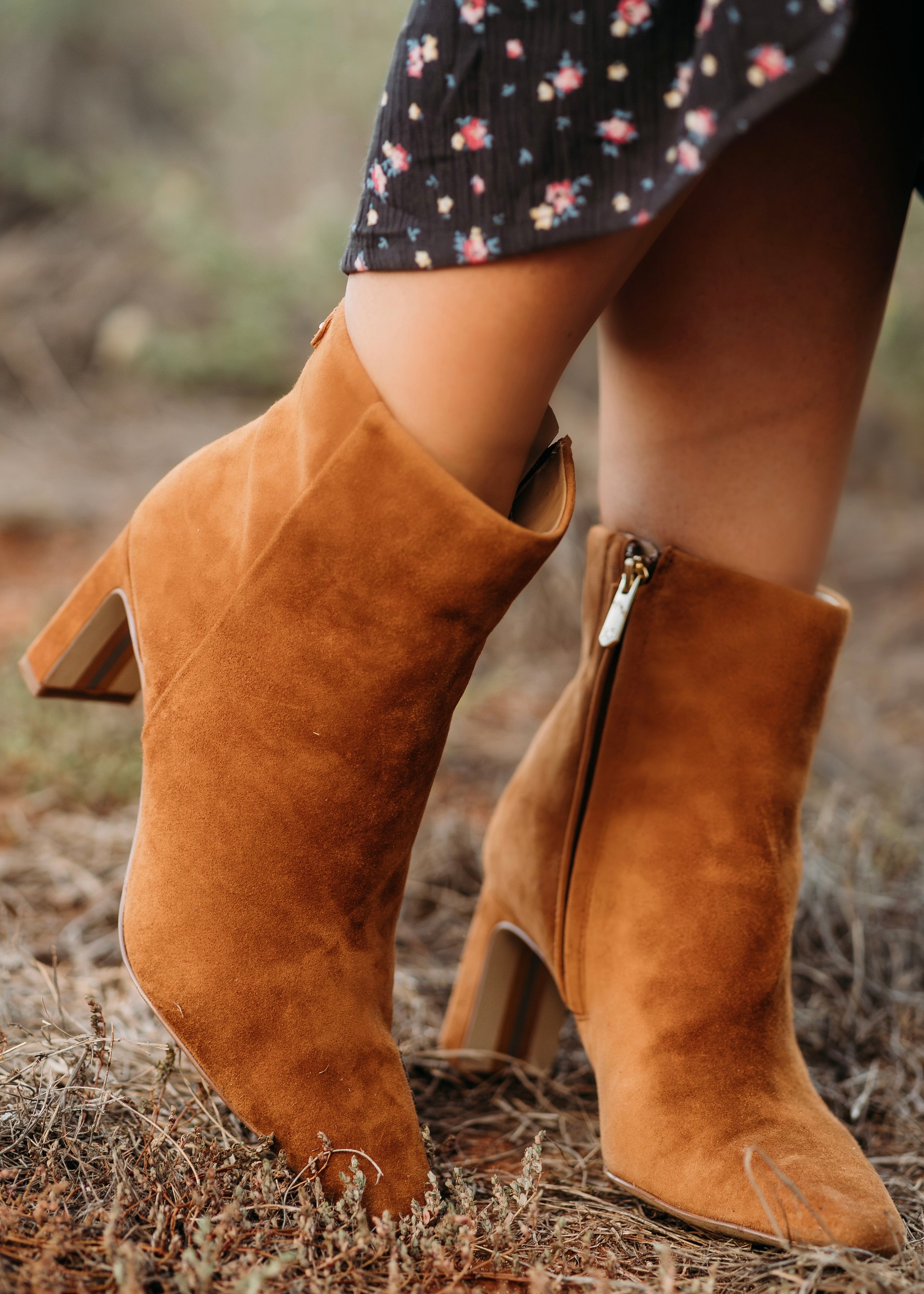 サムエデルマン レディース ブーツ・レインブーツ シューズ Mandey 75MM Leather Western Boots サムエデルマン レディース ブーツ・レインブーツ シューズ Dawn