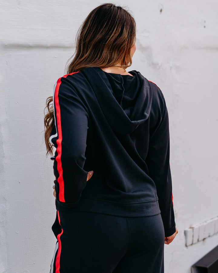 Jodifil: Sweatshirt in Black, Red, and White