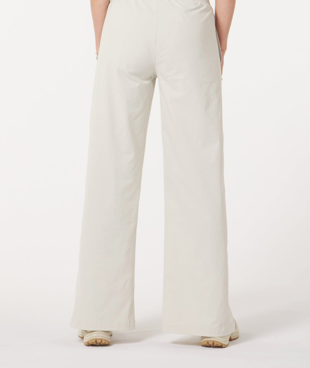Glyder: Charlotte Relaxed Pant in Oatmilk