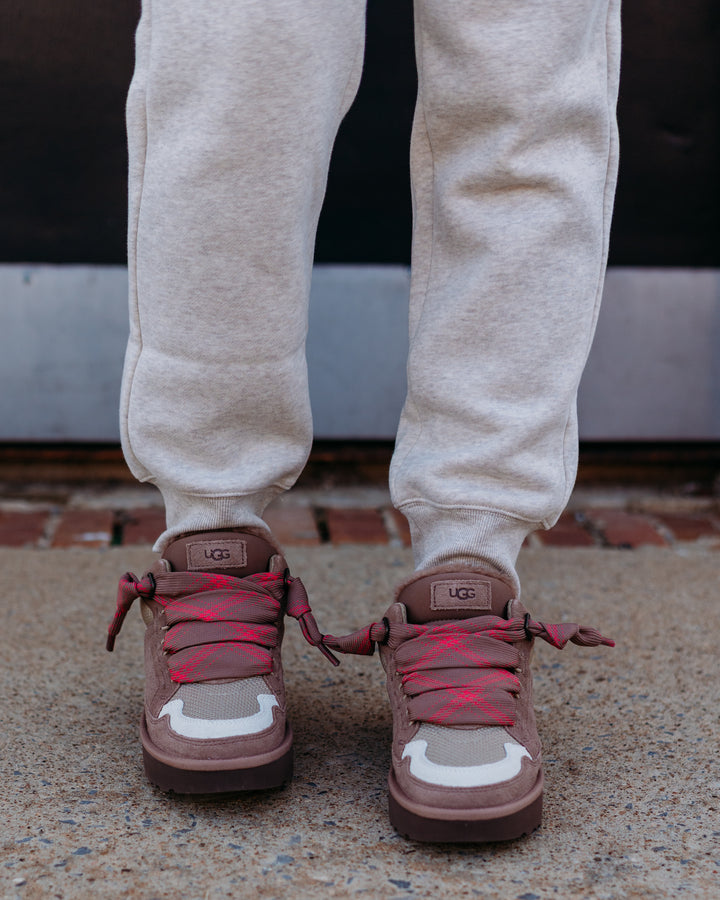 Ugg: Lowmel in Rocky Oak