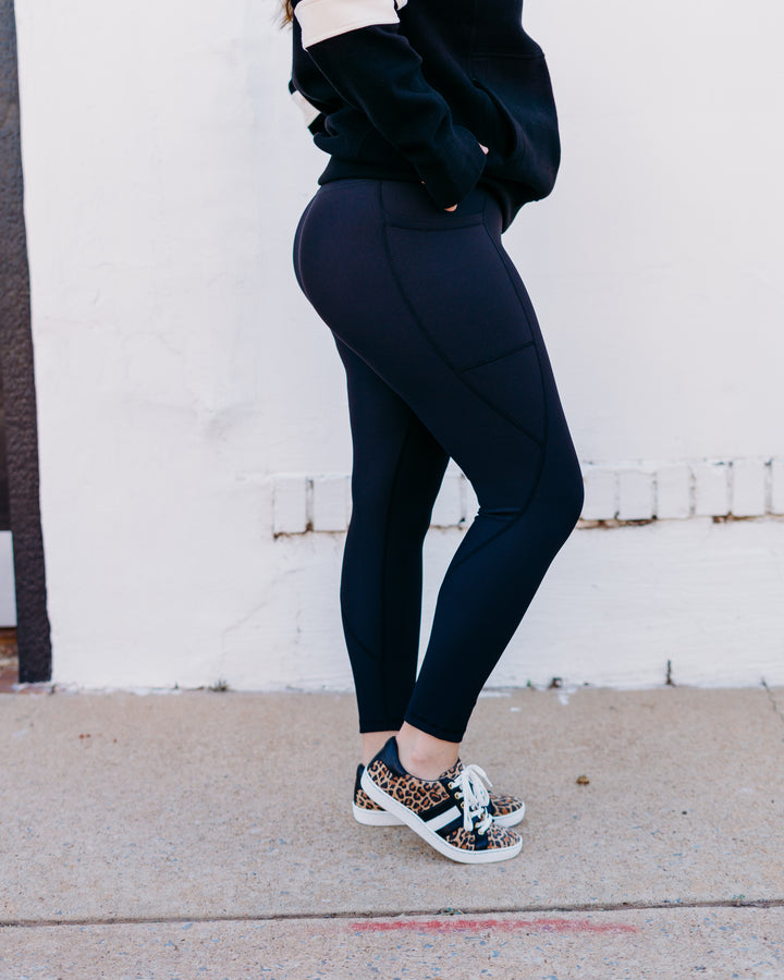 Glyder: Beam 7/8 Leggings in Black