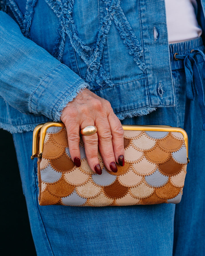 Hobo: Lauren Wallet in Timber Brown