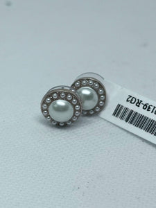 Mariana: Silver Stud Earrings in “Pearl”
