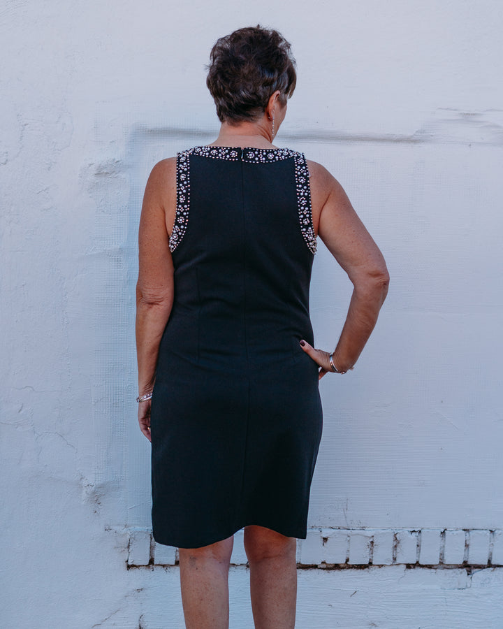 Karen Kane: Embellished Shift Dress in Black (4L90300)