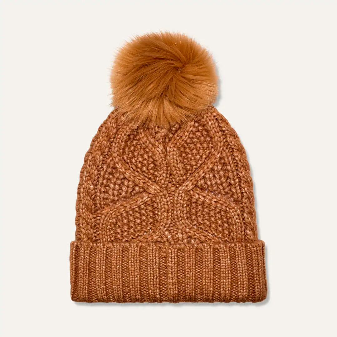 Ugg: W Cable Beanie with Pom in Chestnut