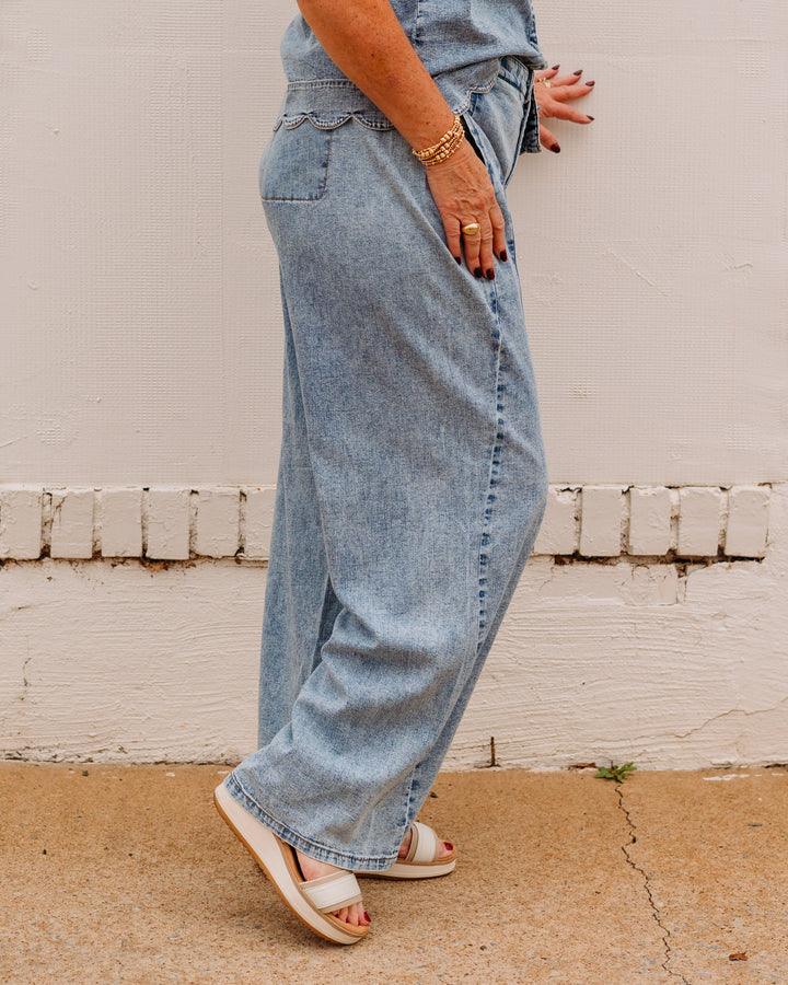 French Dressing Jeans: Loose High Rise Wide Leg in Powder Wash (5704992) - The Vogue Boutique