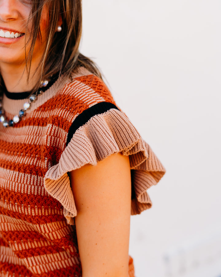 Another Love: Kassandra Short Sleeve Sweater in Brown Sugar