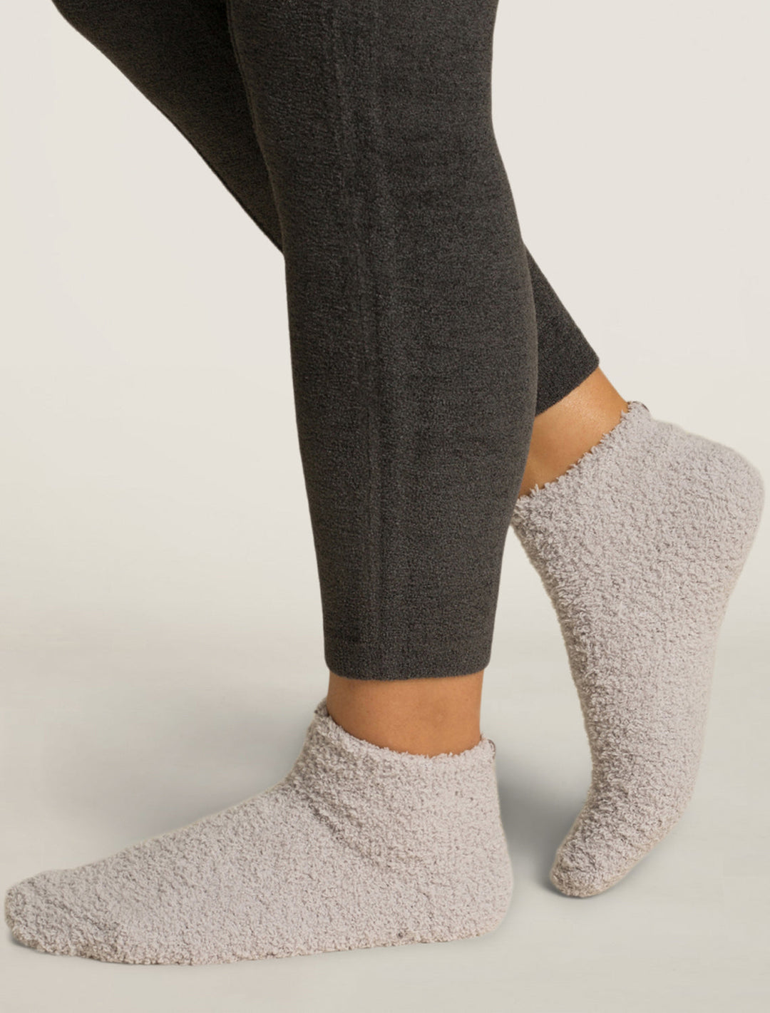 Barefoot Dreams: CozyChic 2 Pair Tennis Sock SE in Oyster Multi