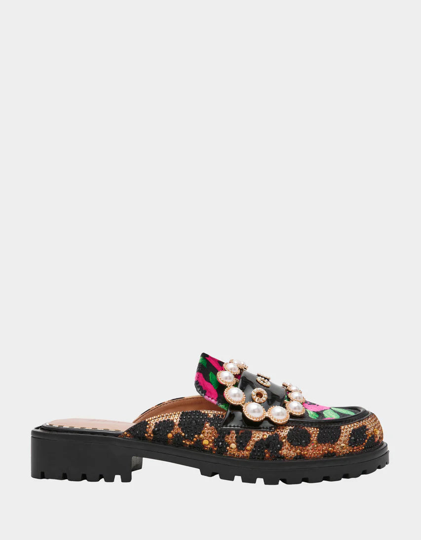 Betsey Johnson: Barton in pink and green multi (BART01S5PG8100)