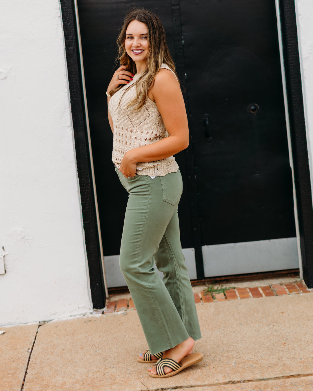 Kut: Kelsey High Rise Fab Ankle Flare in Sage Green