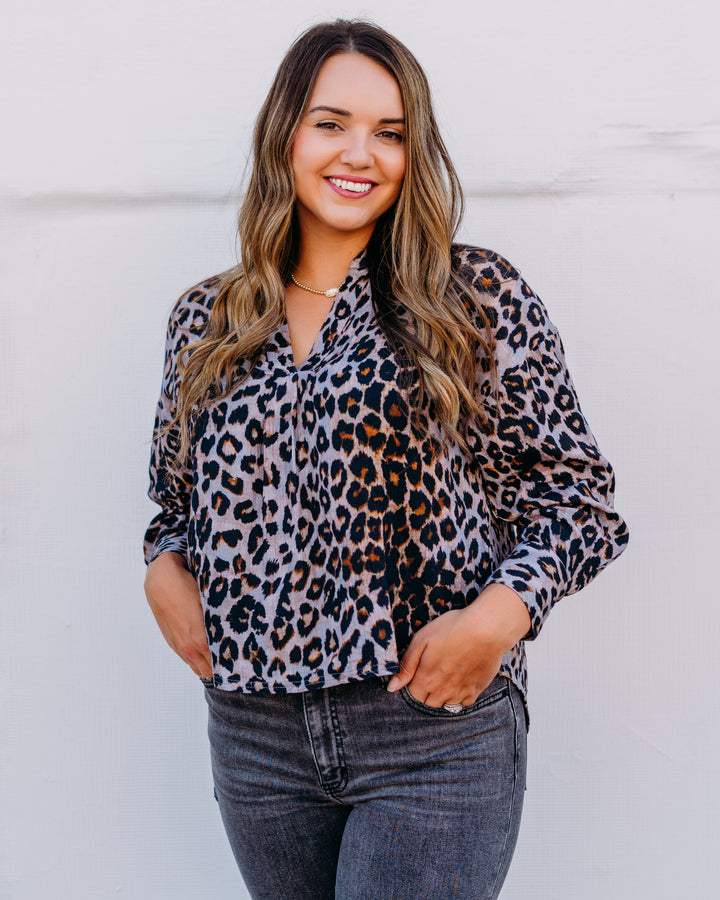 Ivy Jane: Leopard V-neck Linen Top in Grey