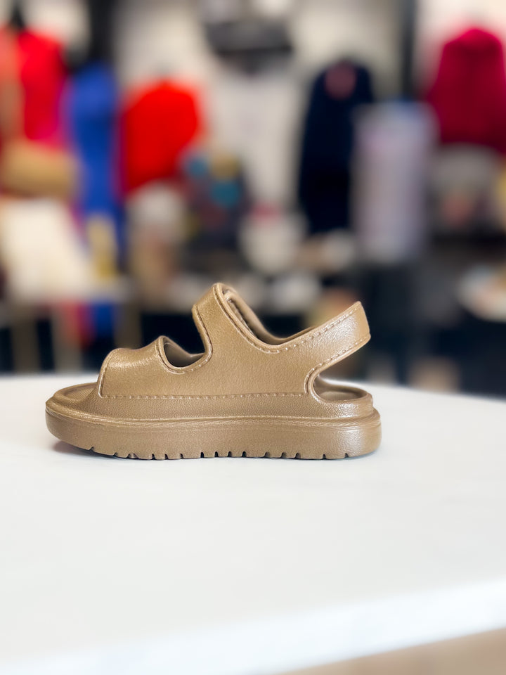 UGG: Toddler Goldenglow Sandal in Bison Brown - The Vogue Boutique