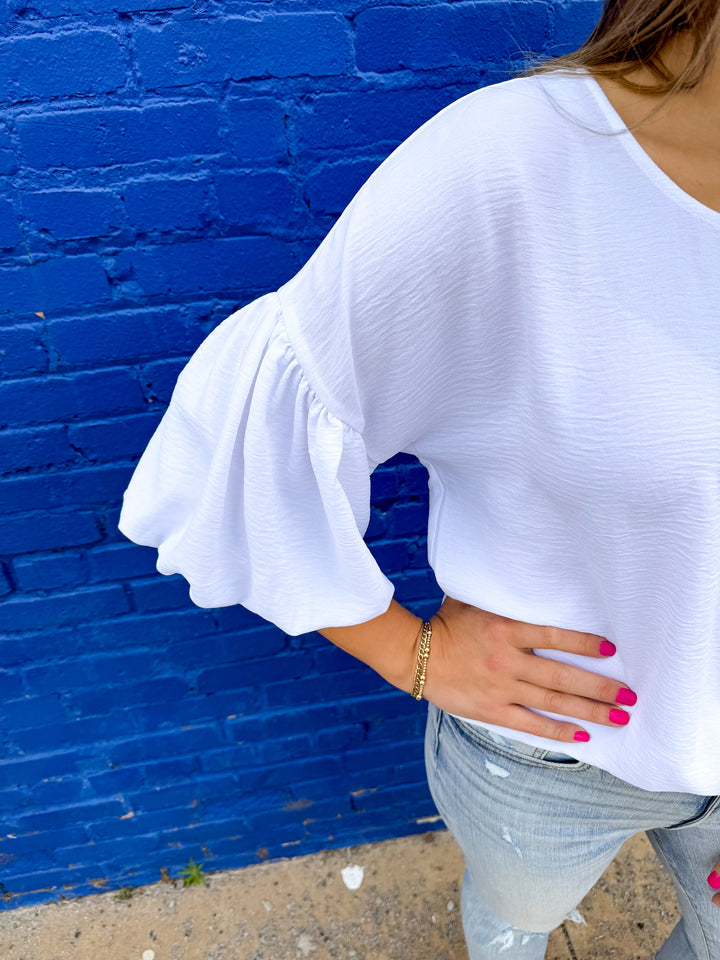 Ivy Jane: Puff Sleeve Basic in White 650353