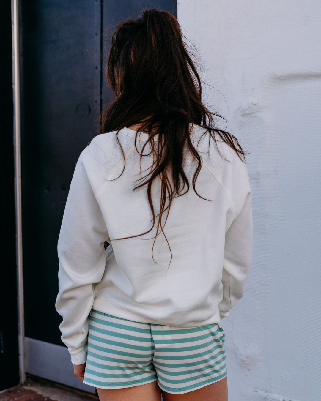 Z Supply: Vacay Sweatshirt in Vanilla Ice (ZLT261265) - The Vogue Boutique