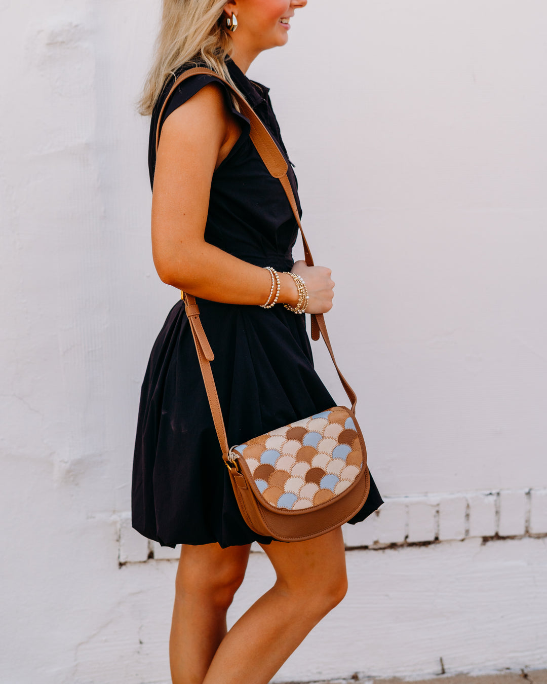 Hobo: Kiva Small Crossbody in Timber Brown
