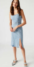 Load image into Gallery viewer, Steve Madden: Giselle Dress Blue Denim
