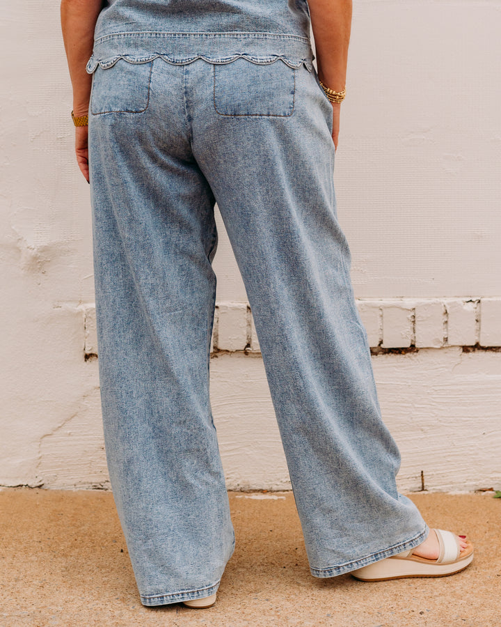 French Dressing Jeans: Loose High Rise Wide Leg in Powder Wash (5704992) - The Vogue Boutique