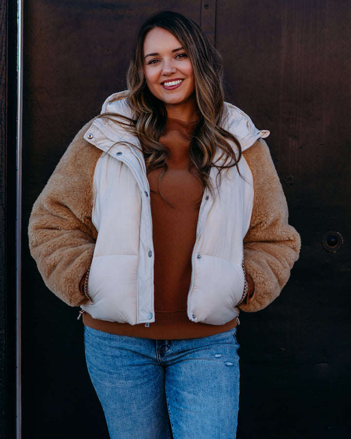 Ugg: W Mkay Uggbraid Puffer Jacket in Cream/Sand (1171466)