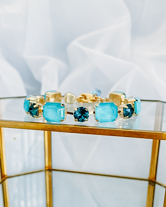 Mariana: "Crystal Blue" B-4320-6009-YG