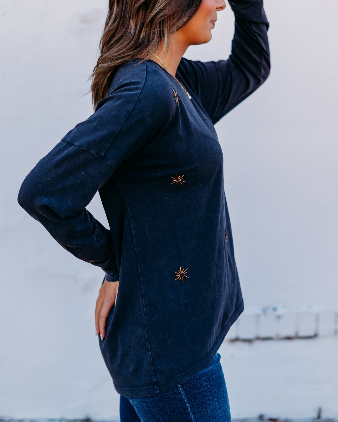 Charlie B: Beaded Vintage Wash V-Neck Knit Top in Charcoal