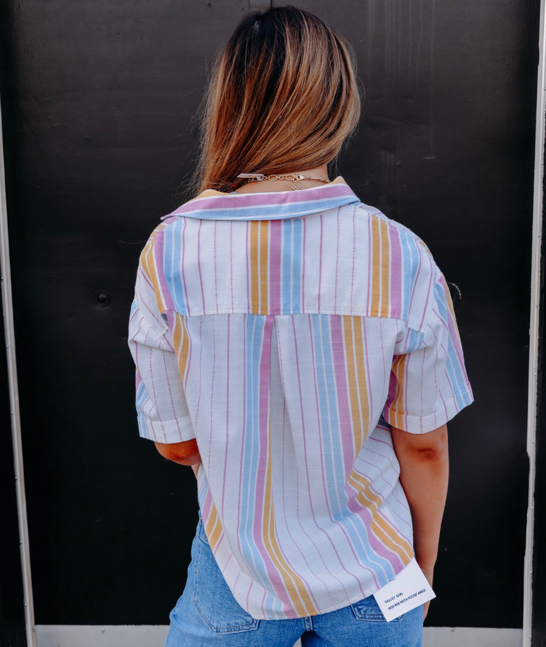 Kut: Brianna - Boxy Button Front Shirt W/ Short Sleeves & Pocket in White (KT151603)