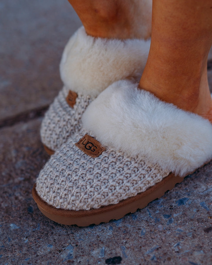 Ugg: W Cozy in Cream