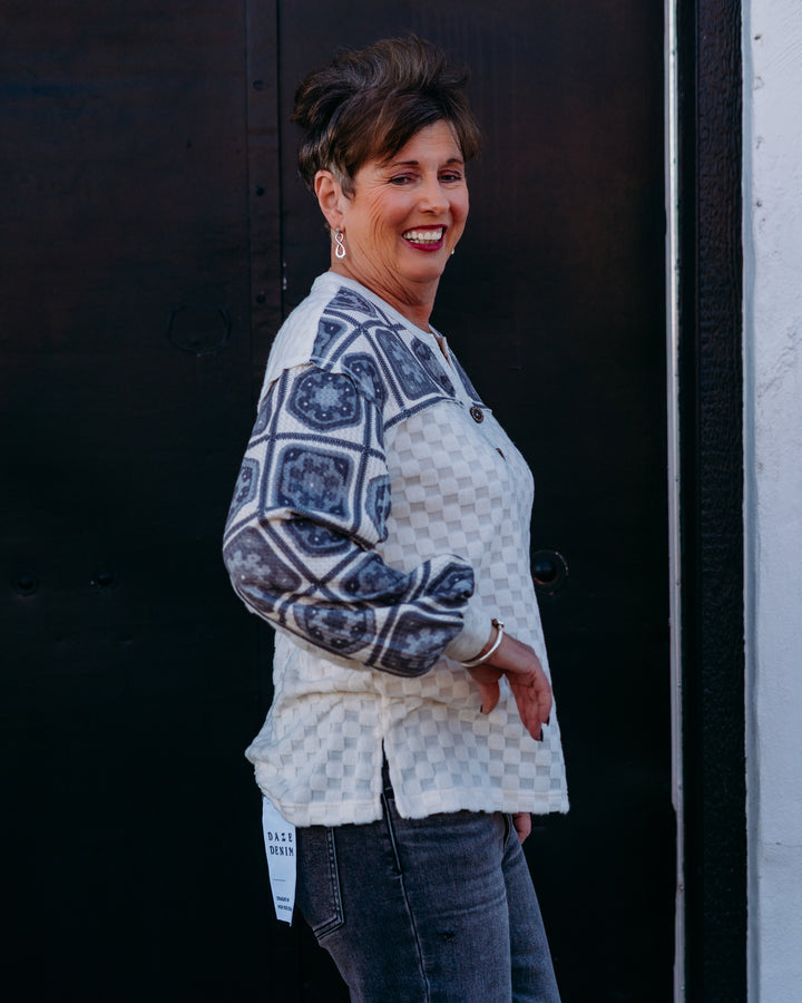 Multiples: (Snow Leopard) Drop Shoulder Y-Neck Top M45508TM