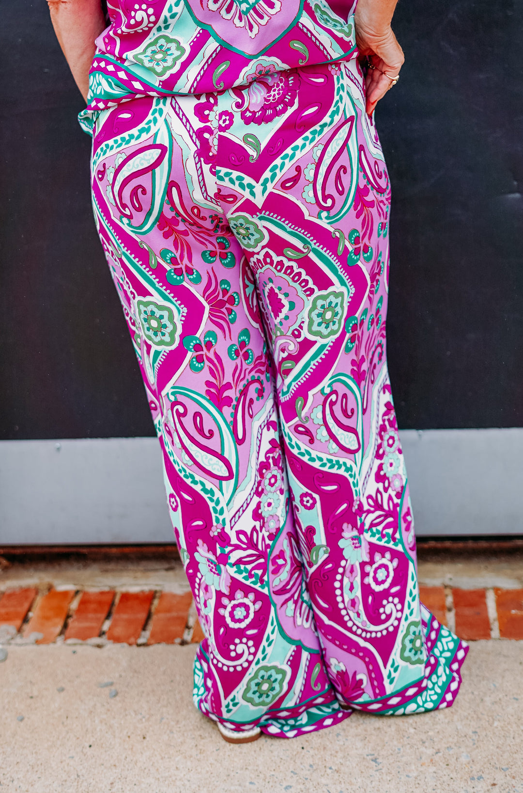 Karen Kane: Wide Leg Pants in Print (In the Garden)