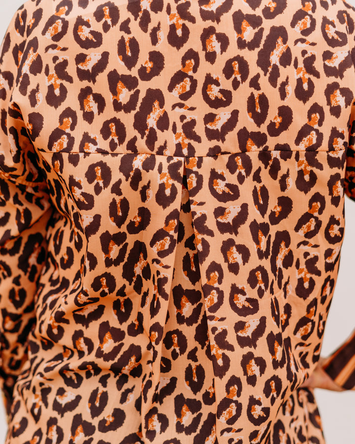 Joy Joy: Over Size Blouse in Brown Leopard