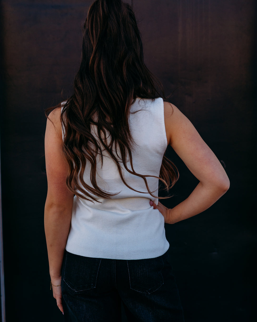 Frank Lyman: White Tank Top With Black Bow (254913)