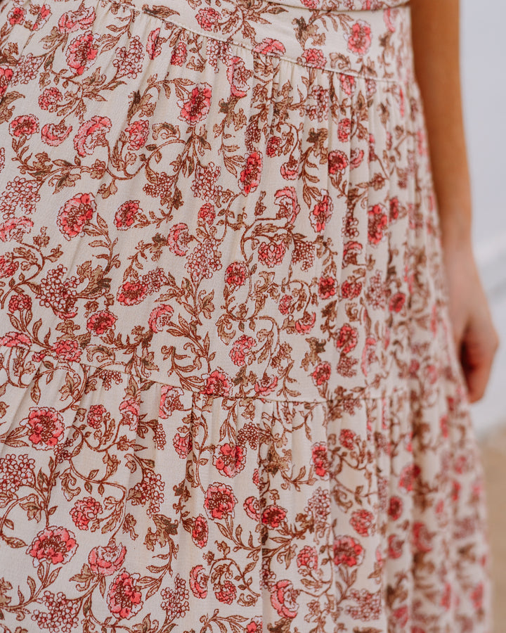 Z Supply: Mora Maxi Skirt in Sandshell (ZK263619S)