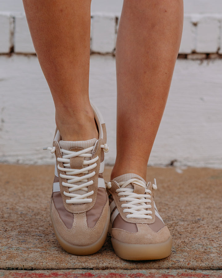 Steve Madden: Verdict Shoe in Tan Multi