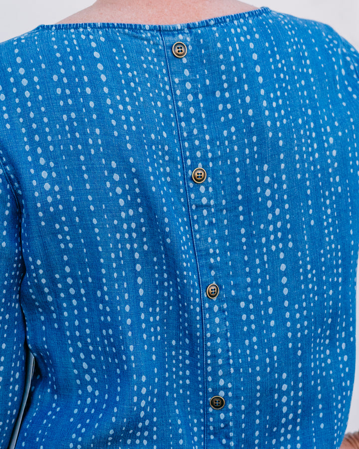 Multiples: Elbow Sleeve Scoop Neck Ruffle Hem Botton Back Woven Dress in Denim print (M36311DM)