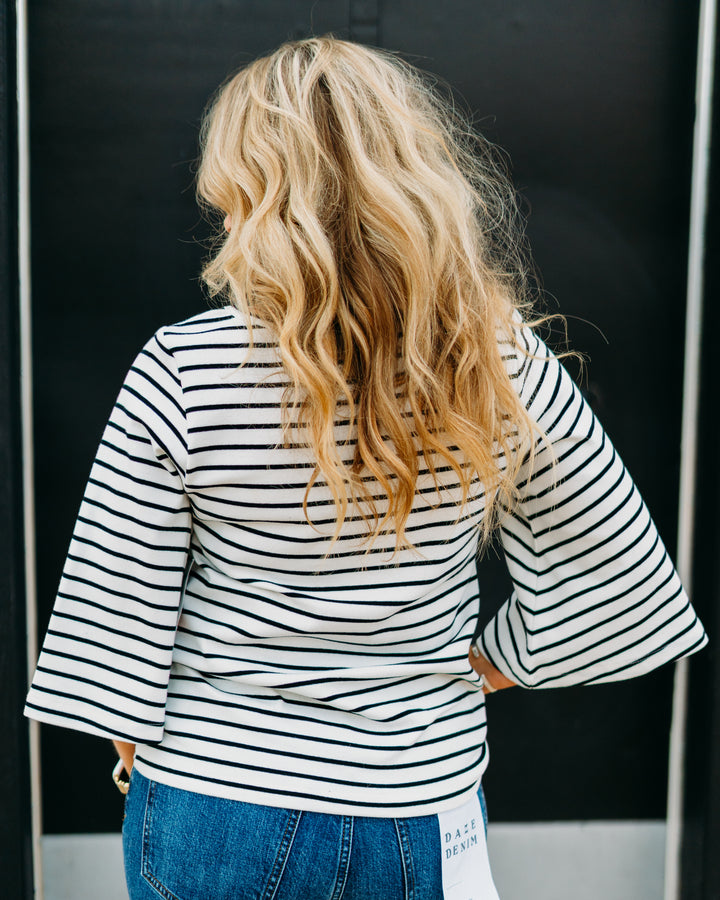 Karen Kane: Stripe Flare Sleeve Pick Up Top in White Black